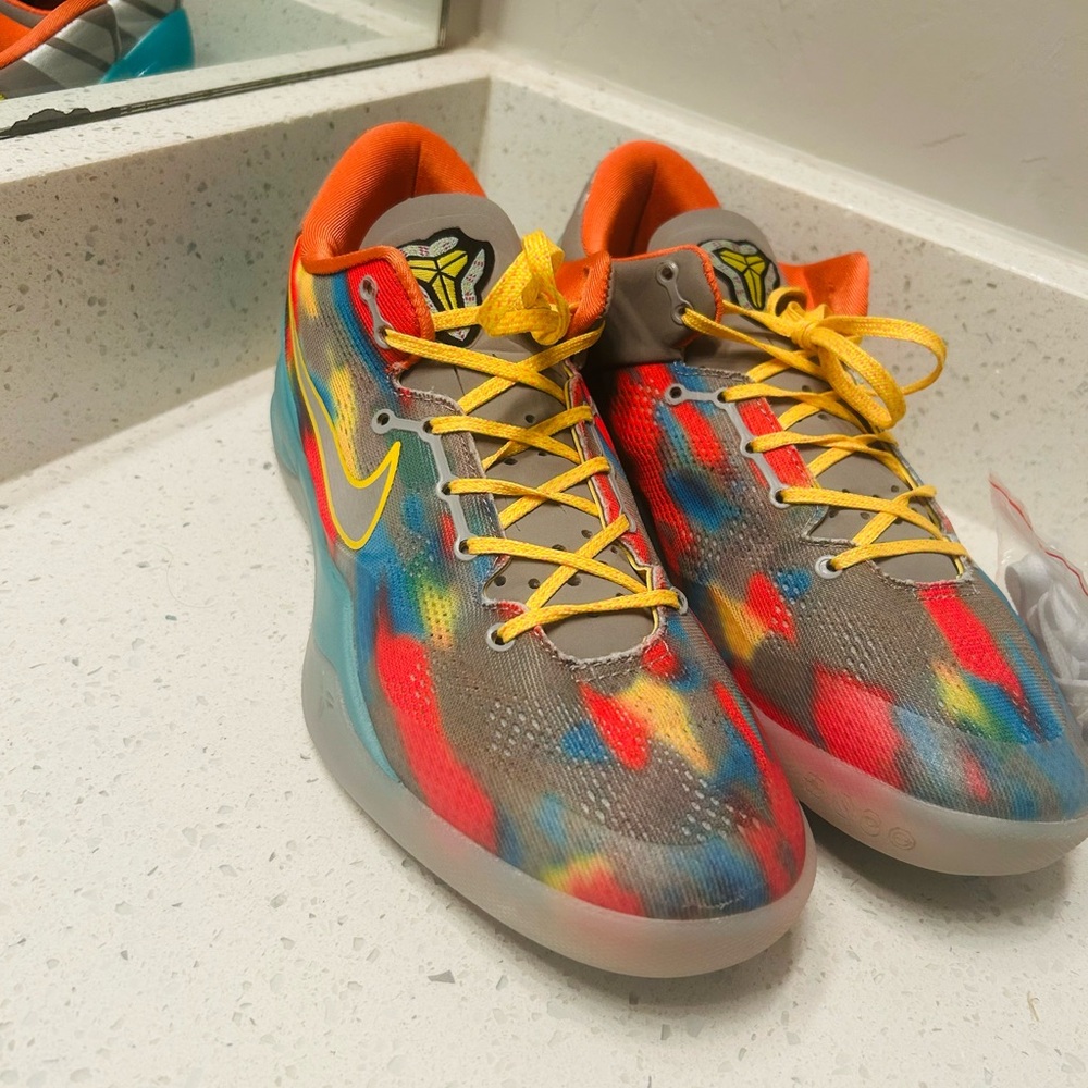 Nike Kobe 8 Basketball Shoes